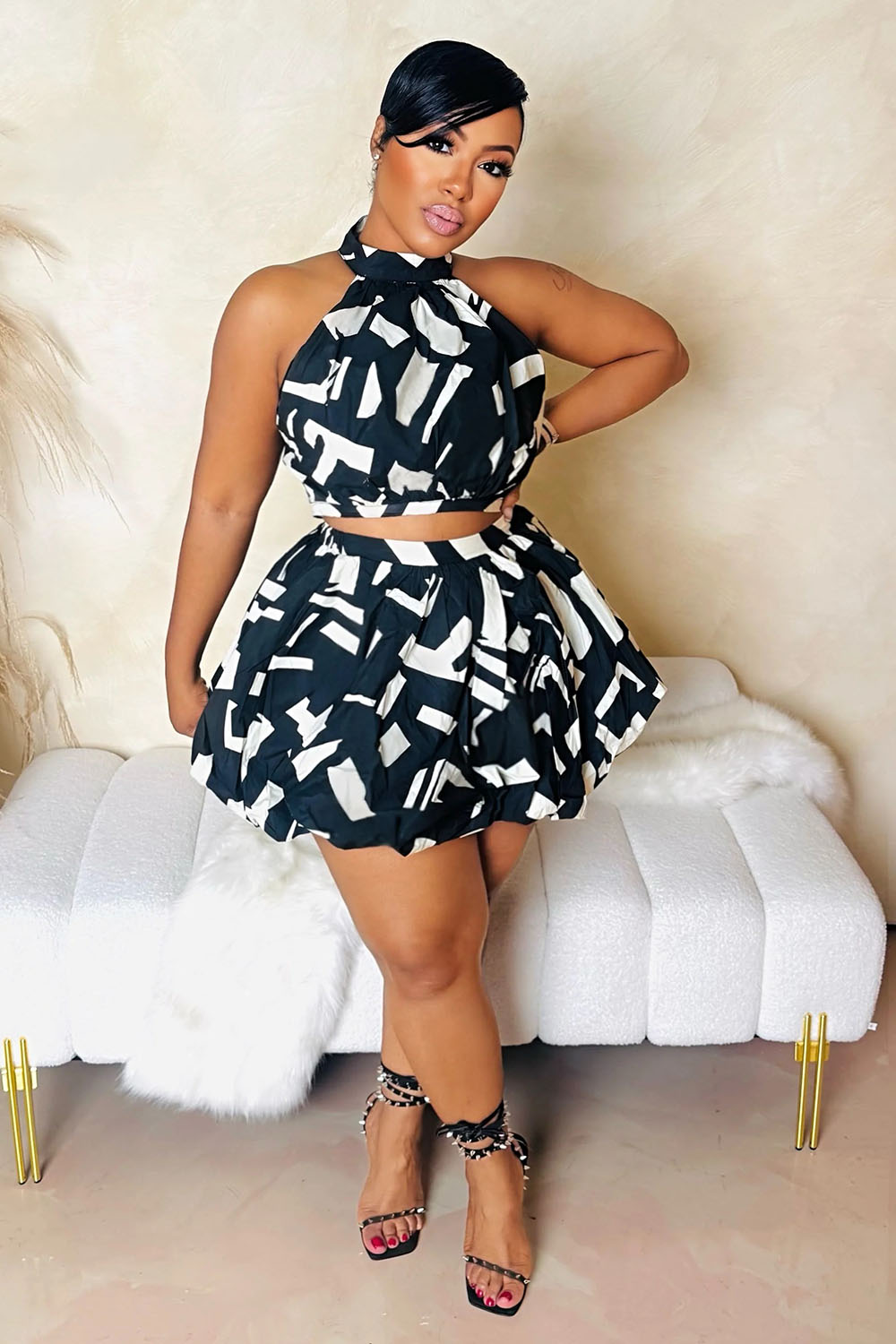 Pattern Print Halter Crop Top Bubble Mini Skirt 2pcs Set-Black