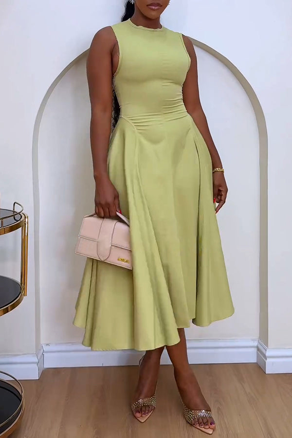 Elegant Solid Pleated Midi Dress