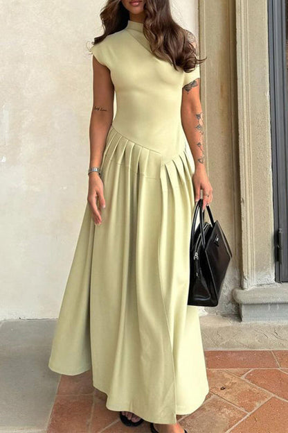 Elegant Off Shoulder Pleated Maxi Dress