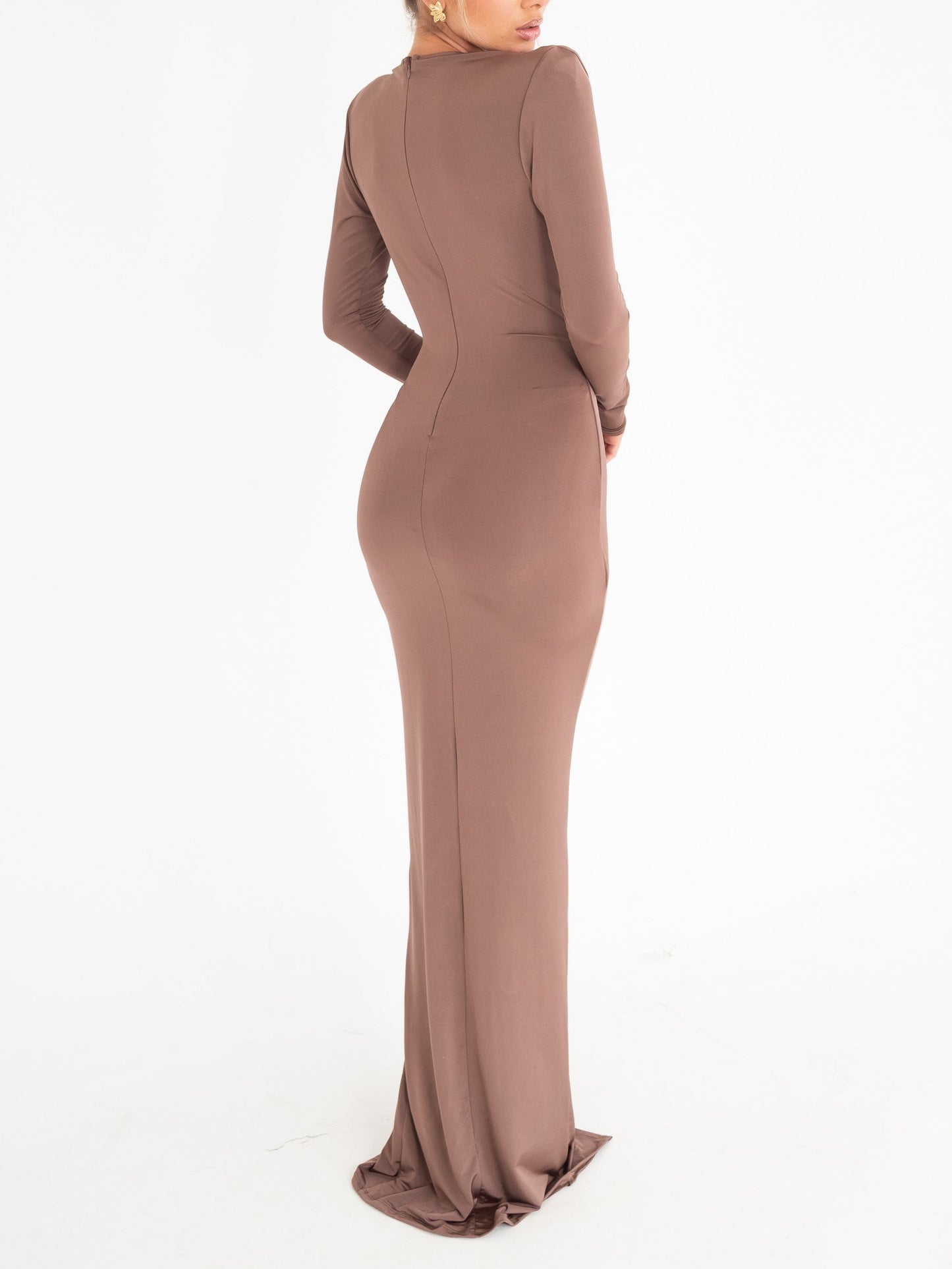 Brown V-neck Long-sleeved Pleated Dress