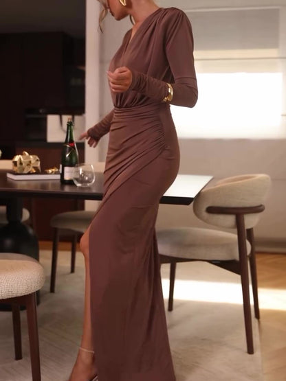 Brown V-neck Long-sleeved Pleated Dress
