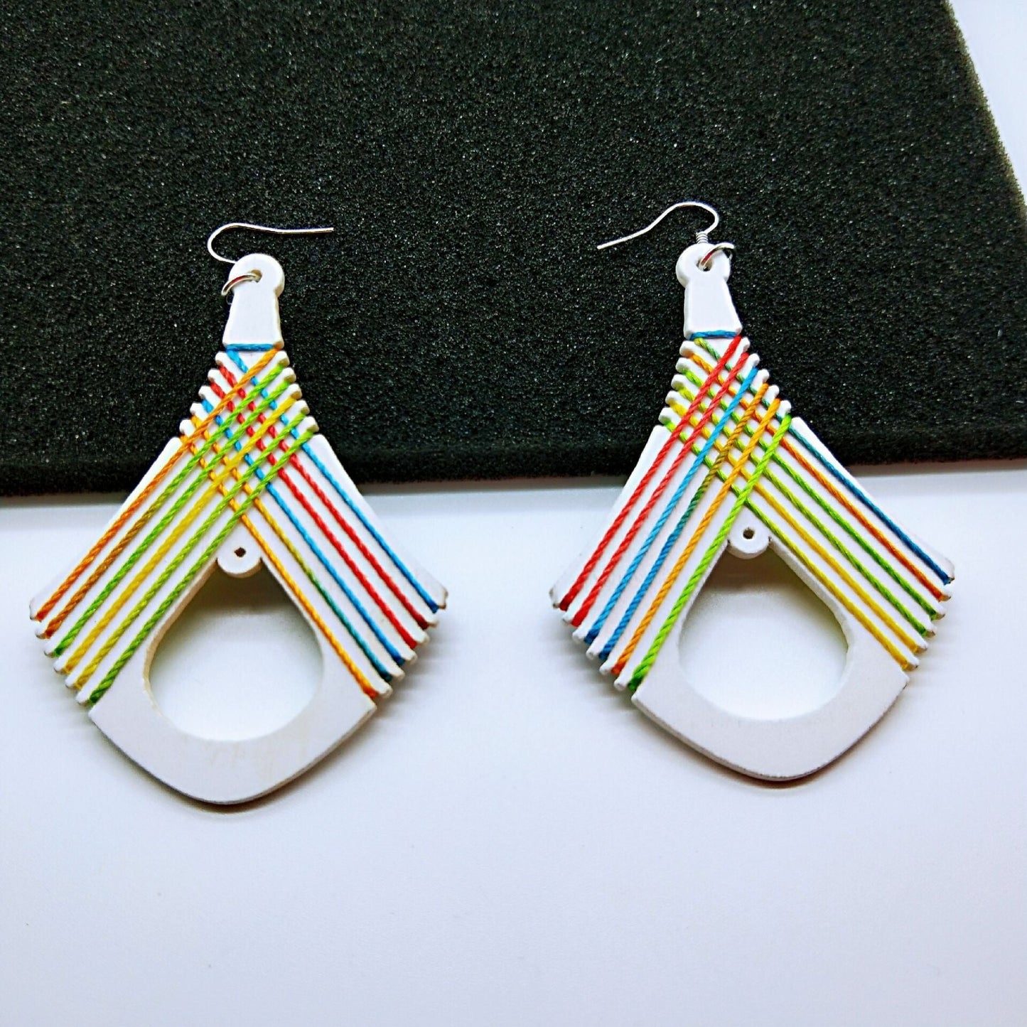 Simple retro wood wrapped with thread, wooden diamond shaped hollow geometric earrings